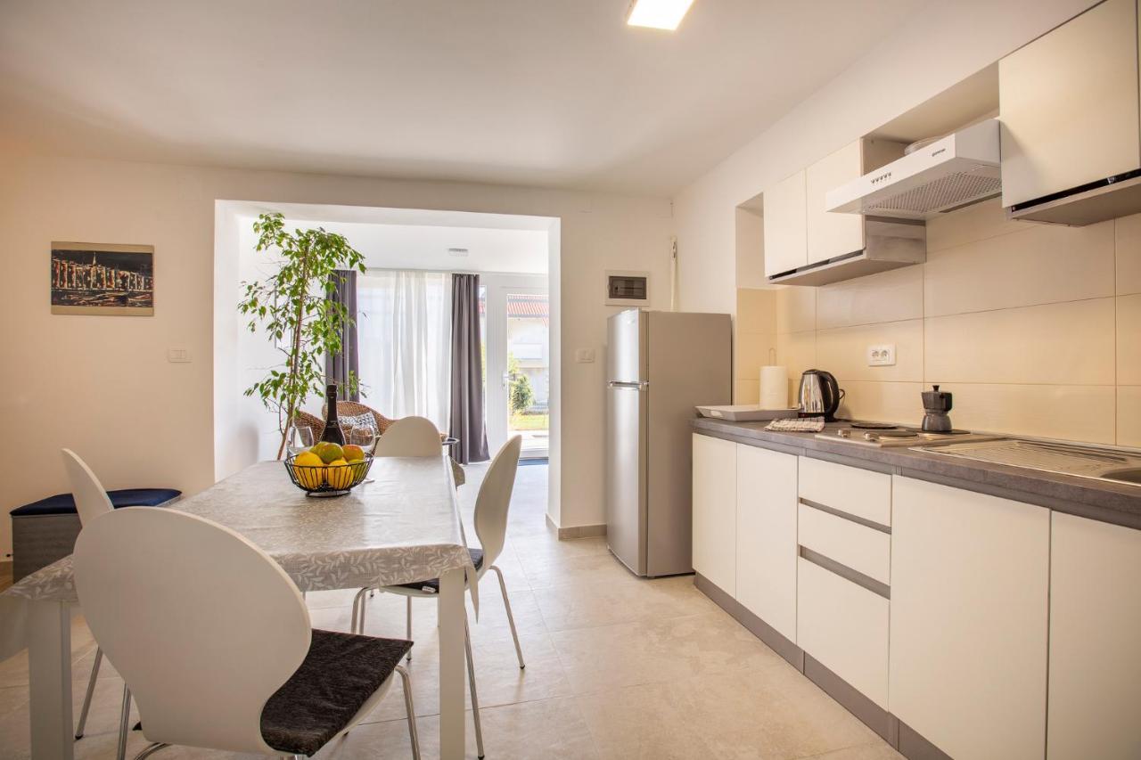 Apartaments Punta Relax Умаг Екстер'єр фото